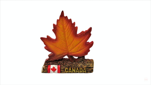 Decoration Canada Flag Country Souvenir Canadian Maple Leaf 3D on the Wood Log Ceramic Souvenir Gift