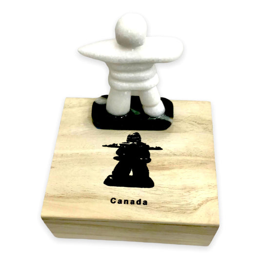Inukshuk en marbre étoilé, fabriqué au Canada, sculpté à la main, marbre étoilé, inukshuk, sculpture canadienne, sculptures, objets de collection 2" avec base en jade et coffret cadeau - Souvenir canadien